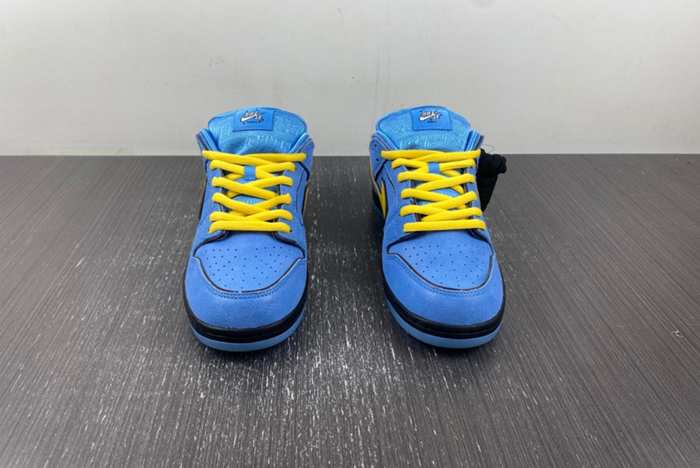 The Powerpuff Girls x Nike SB Dunk Low “Bubbles” FZ8320 400