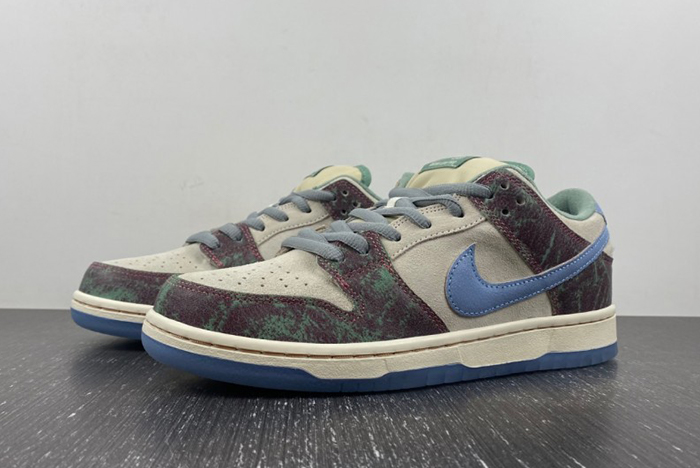 Crenshaw Skate Club x Nike SB Dunk Low CSC FN4193-100