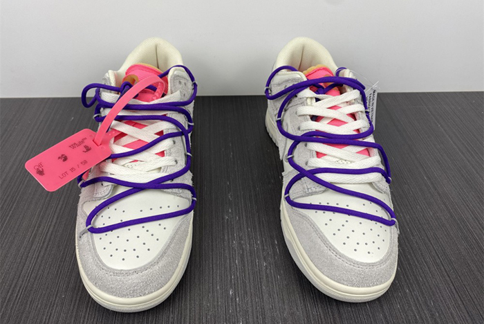 Off-White x Nike Dunk Low