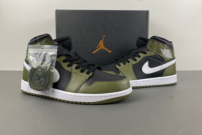 Wmns Jordan 1 Mid BQ8426-092