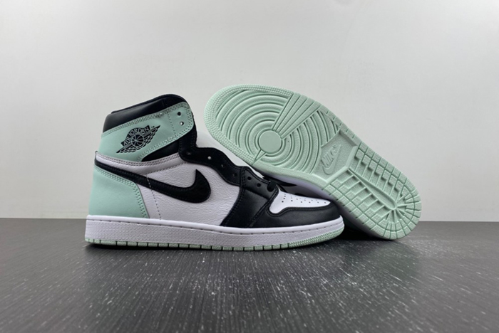 AIR JORDAN 1 RETRO HIGH OG NRG AJ1 861428 100