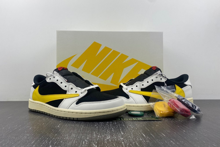 Travis Scott x Air Jordan 1 Low DM7866 982