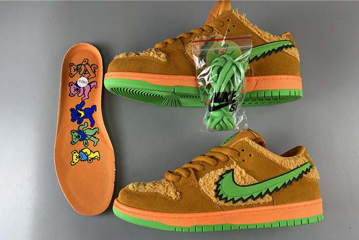Grateful Dead x Nike SB Dunk Low Orange CJ5378-800
