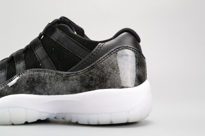 AIR JORDAN 11 RETRO LOW BG 528896-010