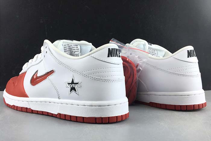 Supreme x Nike SB Dunk Low CK3480-600