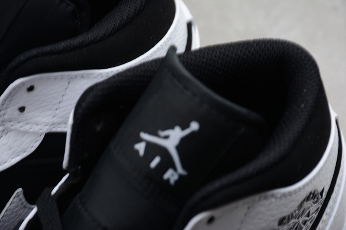 Jordan 1 Mid White Black - 554724-113