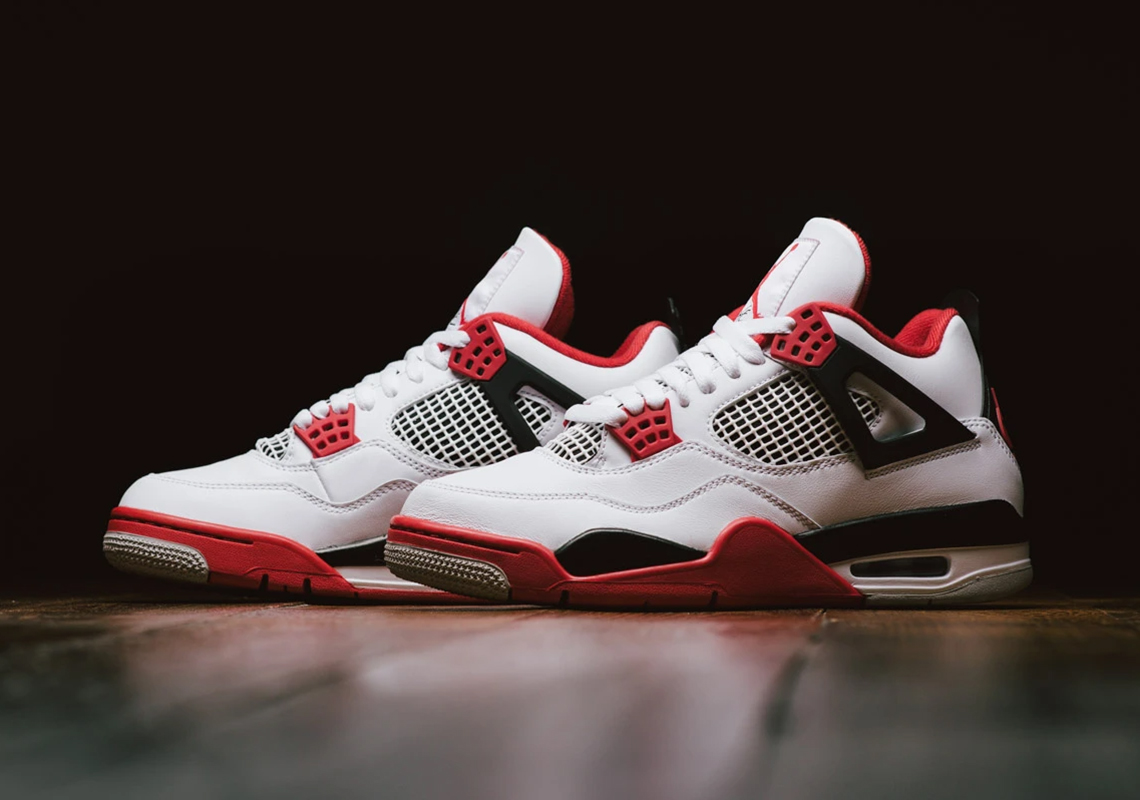 AIR JORDAN 4 OG FIRE RED DC7770-160 2020