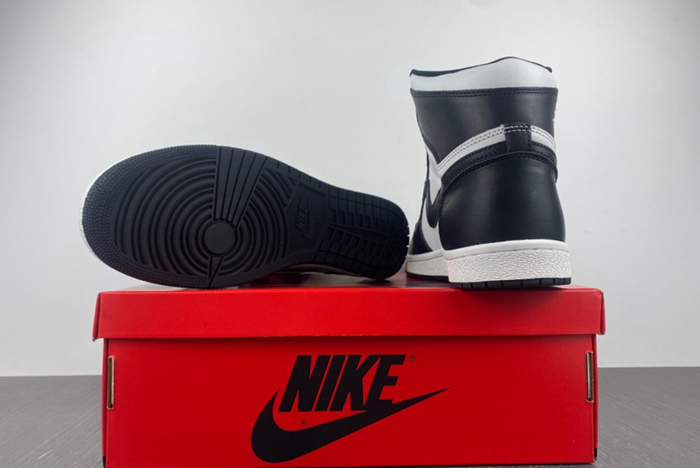 Air Jordan 1 High ’85 “Black White”  BQ4422-001