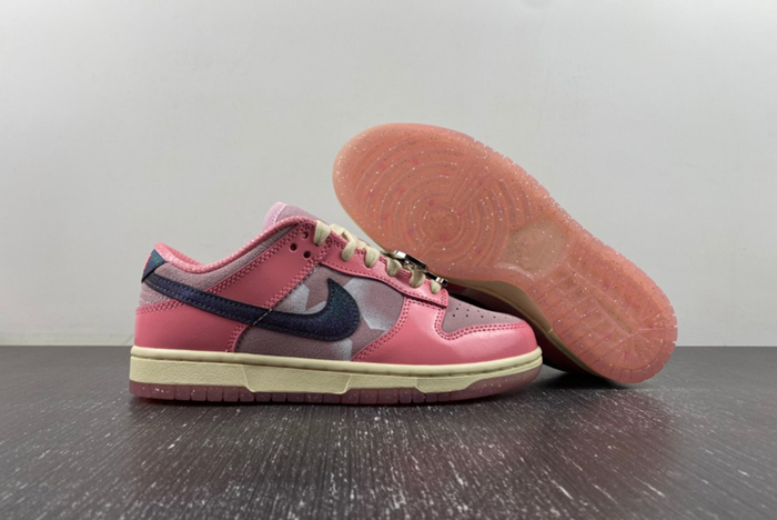 Nike Dunk Low “Barbie”  FN8927-621