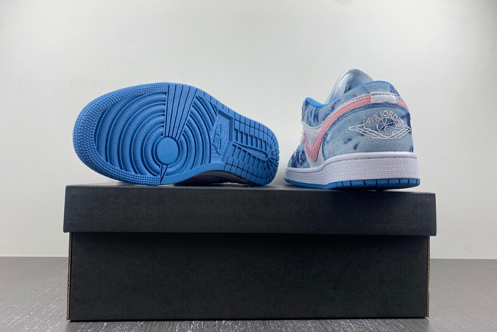 Air Jordan 1 Low Washed Denim  DM8947 100