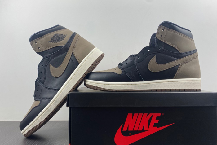 Air Jordan 1 High OG “Palomino” Travis Scott  DZ5485-020