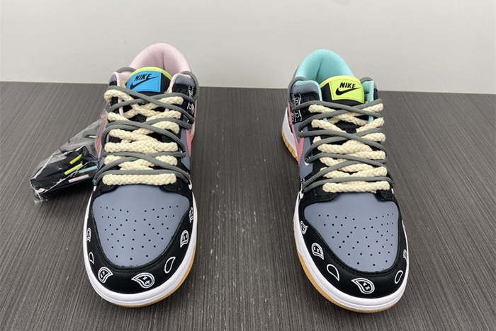 Nike Dunk Low SE FREE 99 DH0952 001