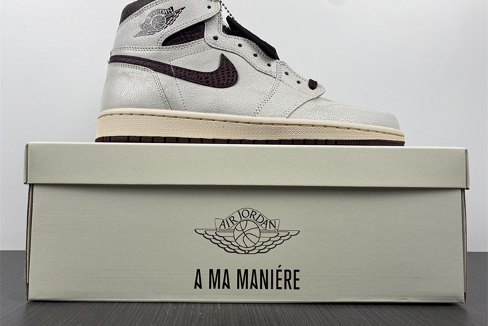 A Ma Maniere x Air Jordan 1 High OG DO7097-100
