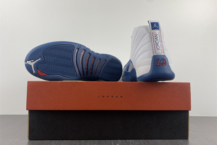 NIKE Air Jordan 12 FrenchBlue 130690-113
