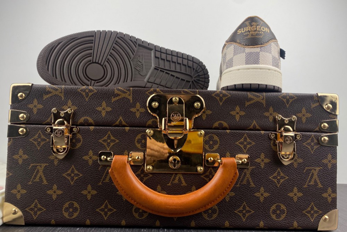 Nike Air Force 1 LV Low LV