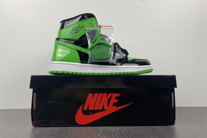 Air Jordan 1 Retr o OG 555088-030