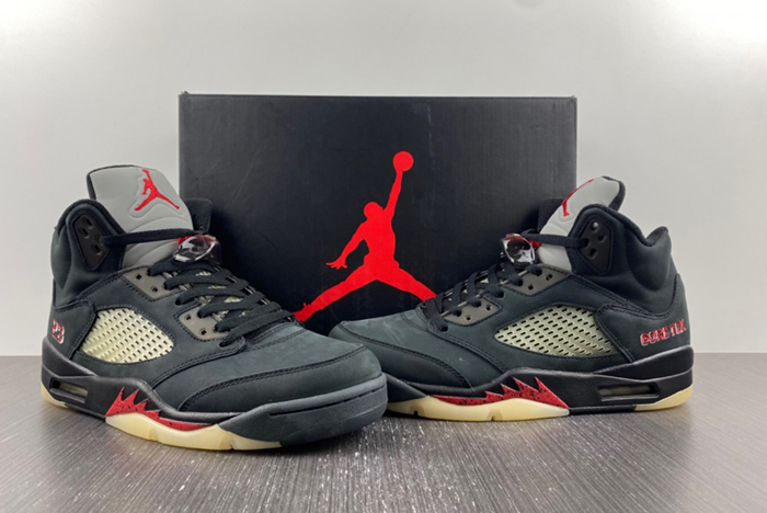 Air Jordan 5 Gore-Tex  Supreme DR0092-001