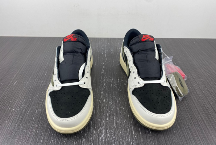 Travis Scott x Air Jordan 1 Low OG Olive DZ4137-106