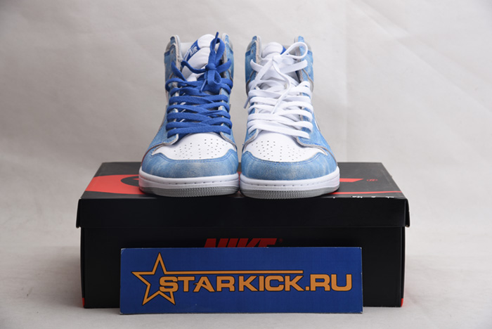 Air Jordan 1 High OG “Hyper Royal” 555088-402