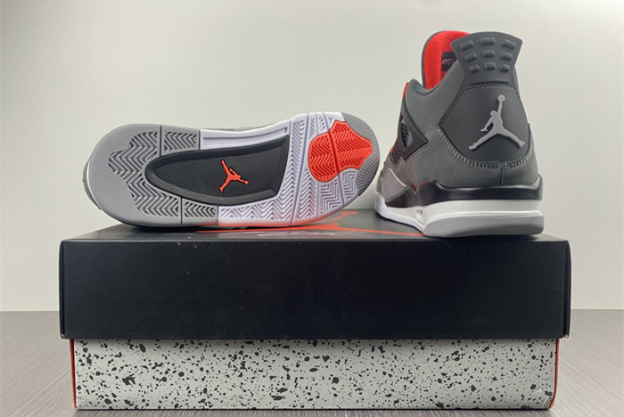 Air Jordan 4 “Infrared”  DH6927-06