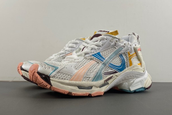 Balenciaga  772774-W3RNY-0326