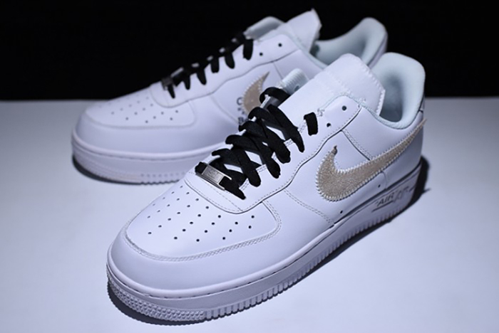 OFF-WHITE X NIKE AIR FORCE 1 LOW WHITE AA8152-700