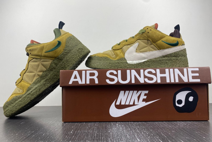 Cactus Plant Flea Market x Nike Dunk Low DM0430-700