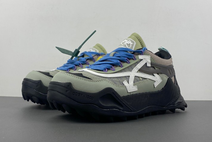 Off-White c/o Virgil 1