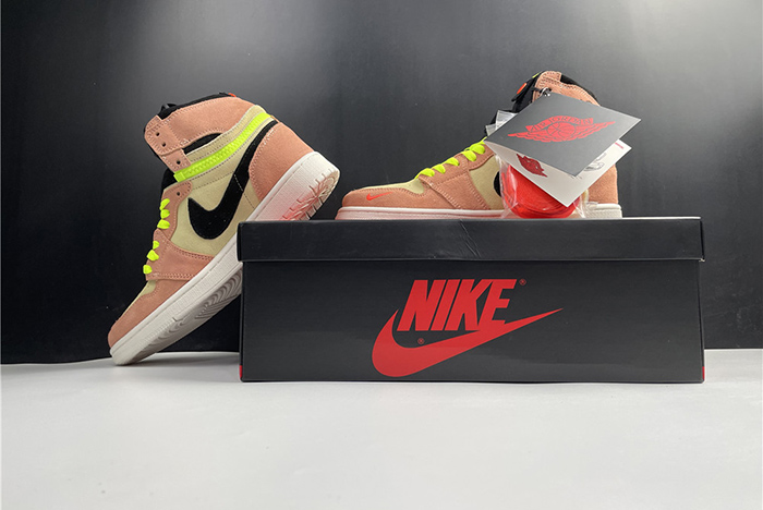 Air Jordan 1 High Switch CW6576-800