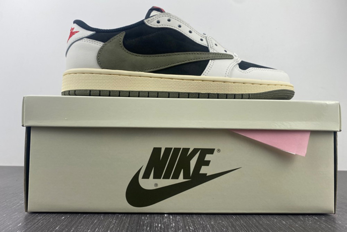 Travis Scott x Air Jordan 1 Low OG Olive DZ4137-106