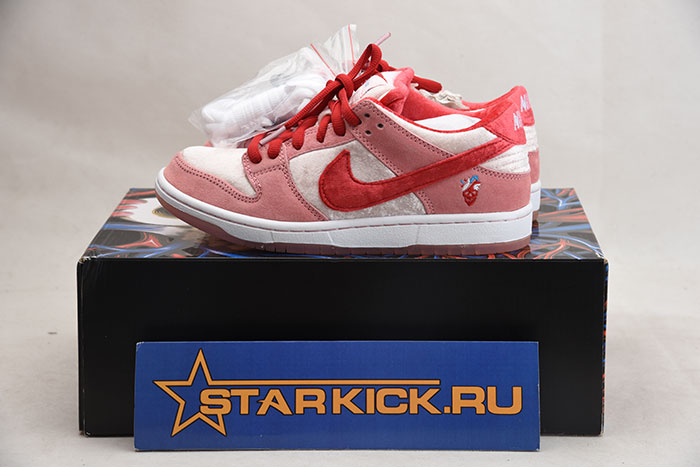 Nike Dunk SB Low CT2552-800