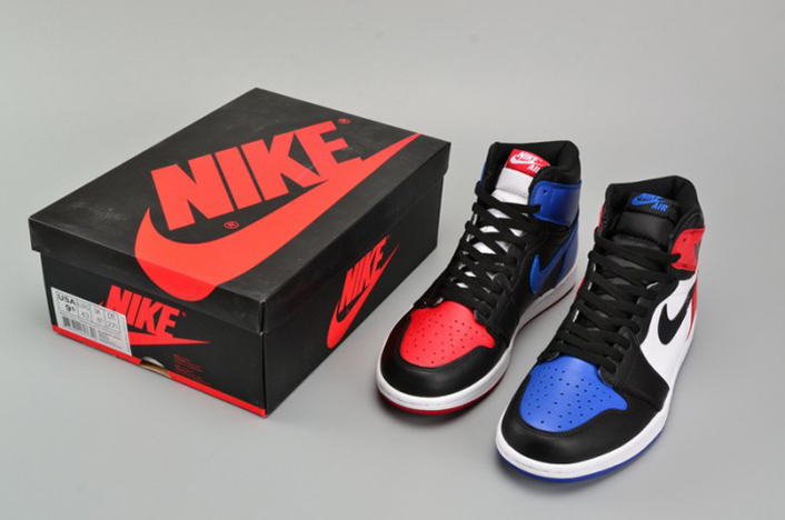 AIR JORDAN 1 RETRO HIGH OG ’TOP 3’ mens 555088-026