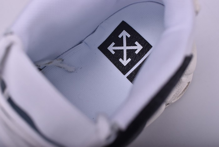 OFF-WHITE X NIKE AIR MORE UPTEMPO MENS  AA4060-201