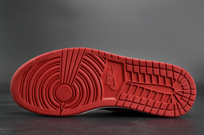 Air Jordan 1 Retro High OG