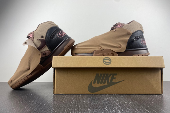 Travis Scott x Nike Air Trainer 1 DR7515-200
