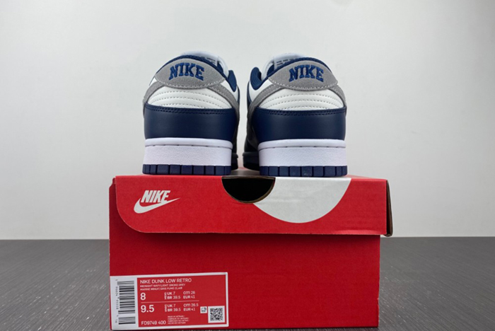 Nike Dunk Low “Midnight Navy” FD9749-400
