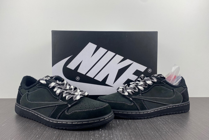 Travis Scott x Air Jordan 1 Low OG DM7866-100.