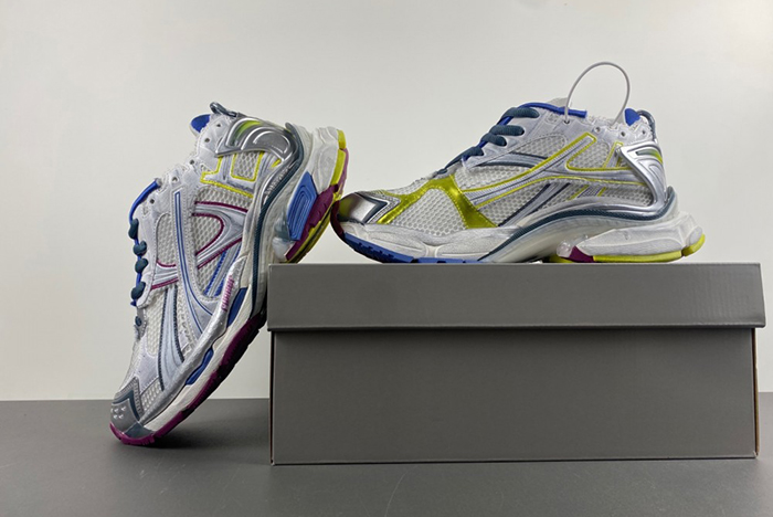 7.5Balenciaga/ 772774-W3RNY-0328