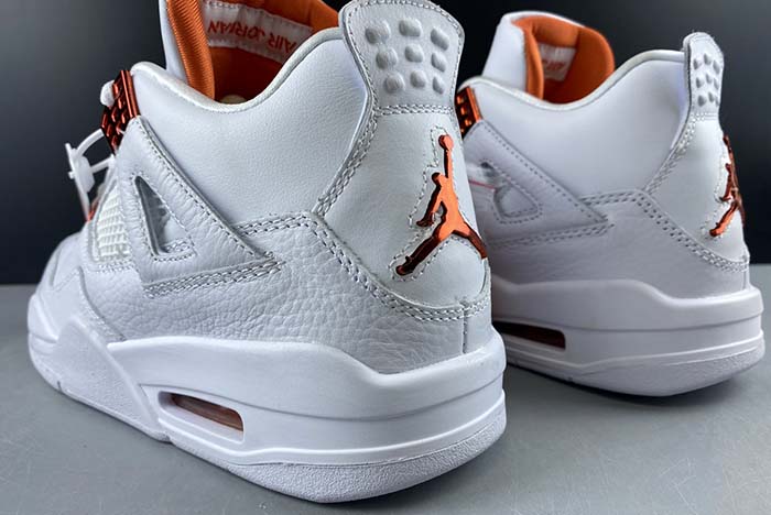 Air Jordan 4 “Orange Metallic” CT8527-118
