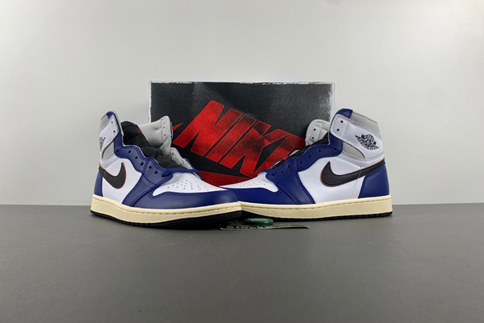 Air Jordan 1 High OG DZ5485-100