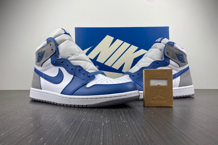 Air Jordan 1 High OG “True Blue” DZ5485-410
