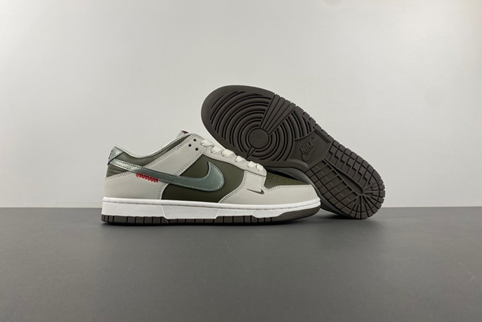 Nike Dunk Low “Year of the Snake” HV5980-231