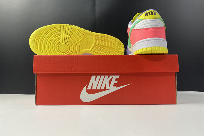 Nike Dunk Low SE Easter Candy DD1872-100