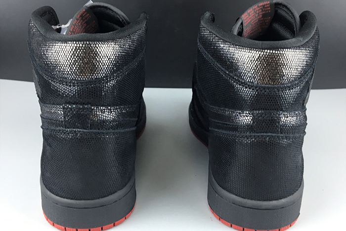 AIR JORDAN 1 RETRO HIGH OG BLACK/GYM RED DC7071-001