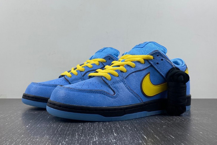 The Powerpuff Girls x Nike SB Dunk Low “Bubbles” FZ8320 400