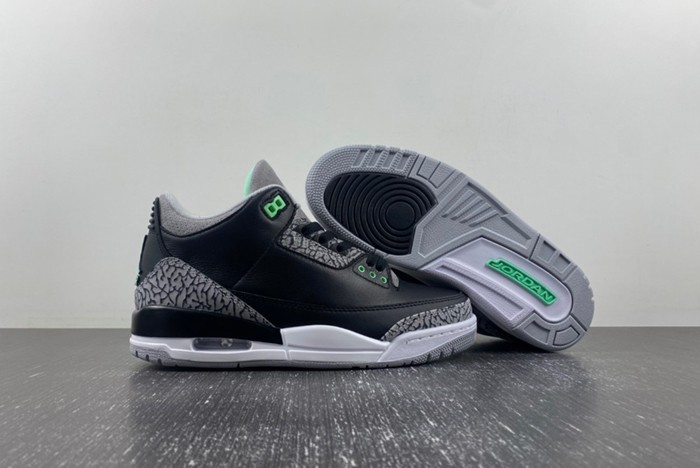 Air Jordan 3 “Green Glow” CT8532-031