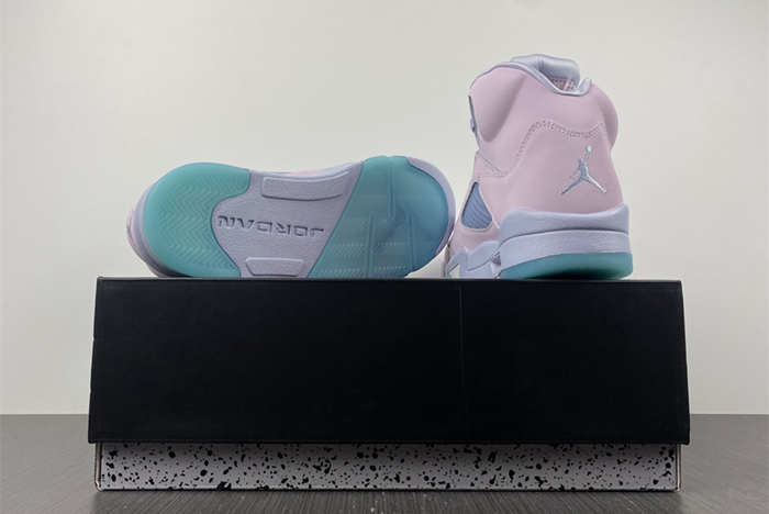 Air Jordan 5 “ Regal Pink