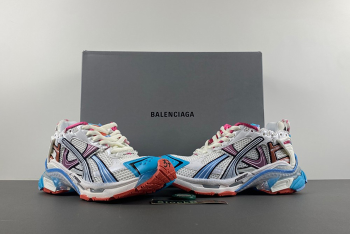 7.5Balenciaga/ 772774-W3RBW-2325