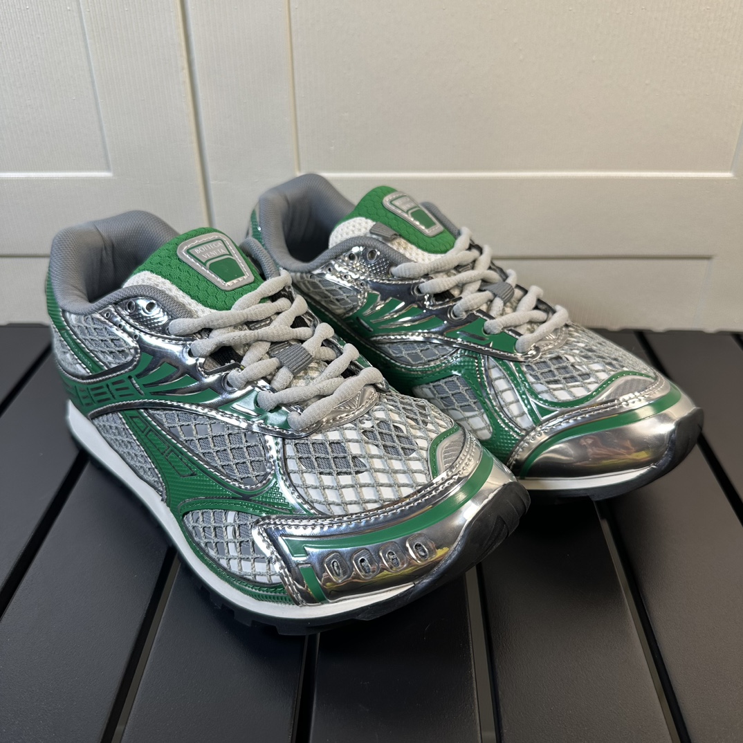 BOTTEGA VENETA Orbit Runner BV