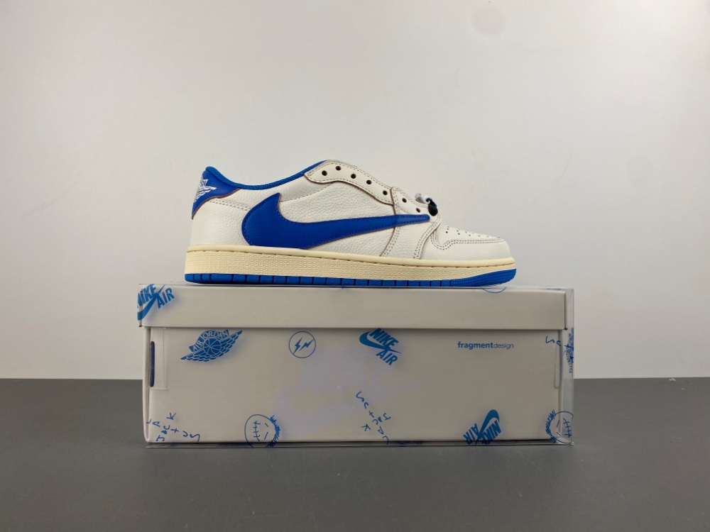 Travis Scott x Fragment x Air Jordan 1 Low OG DM7866-104